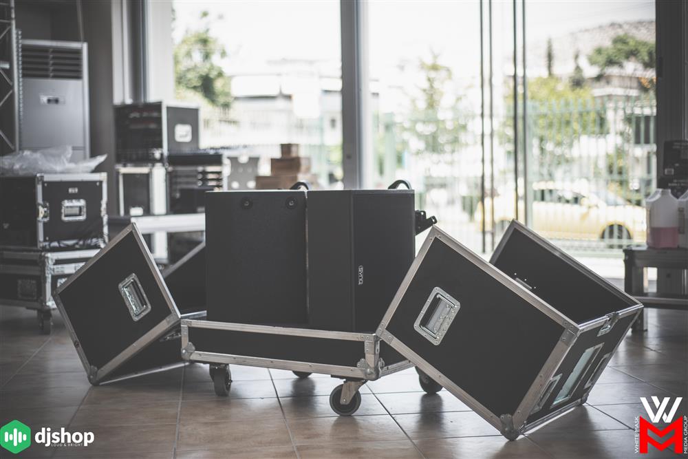 djshop-showroom-racks